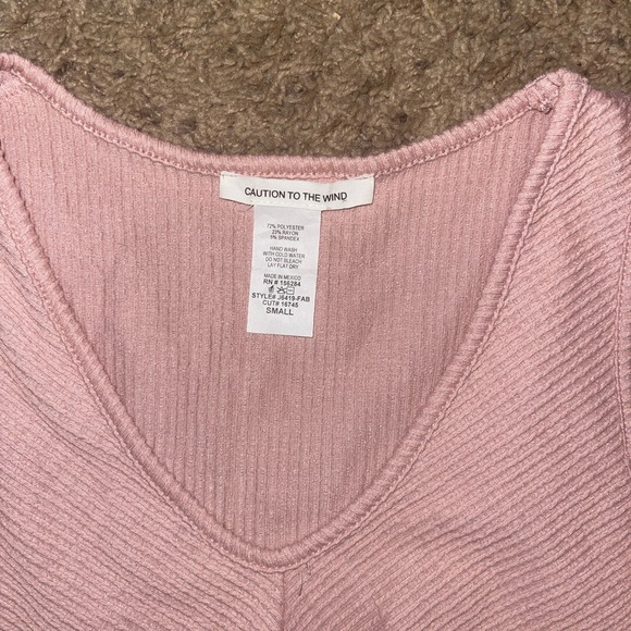 Caution to the wind ribbed knit tank top - Picture 4 of 9